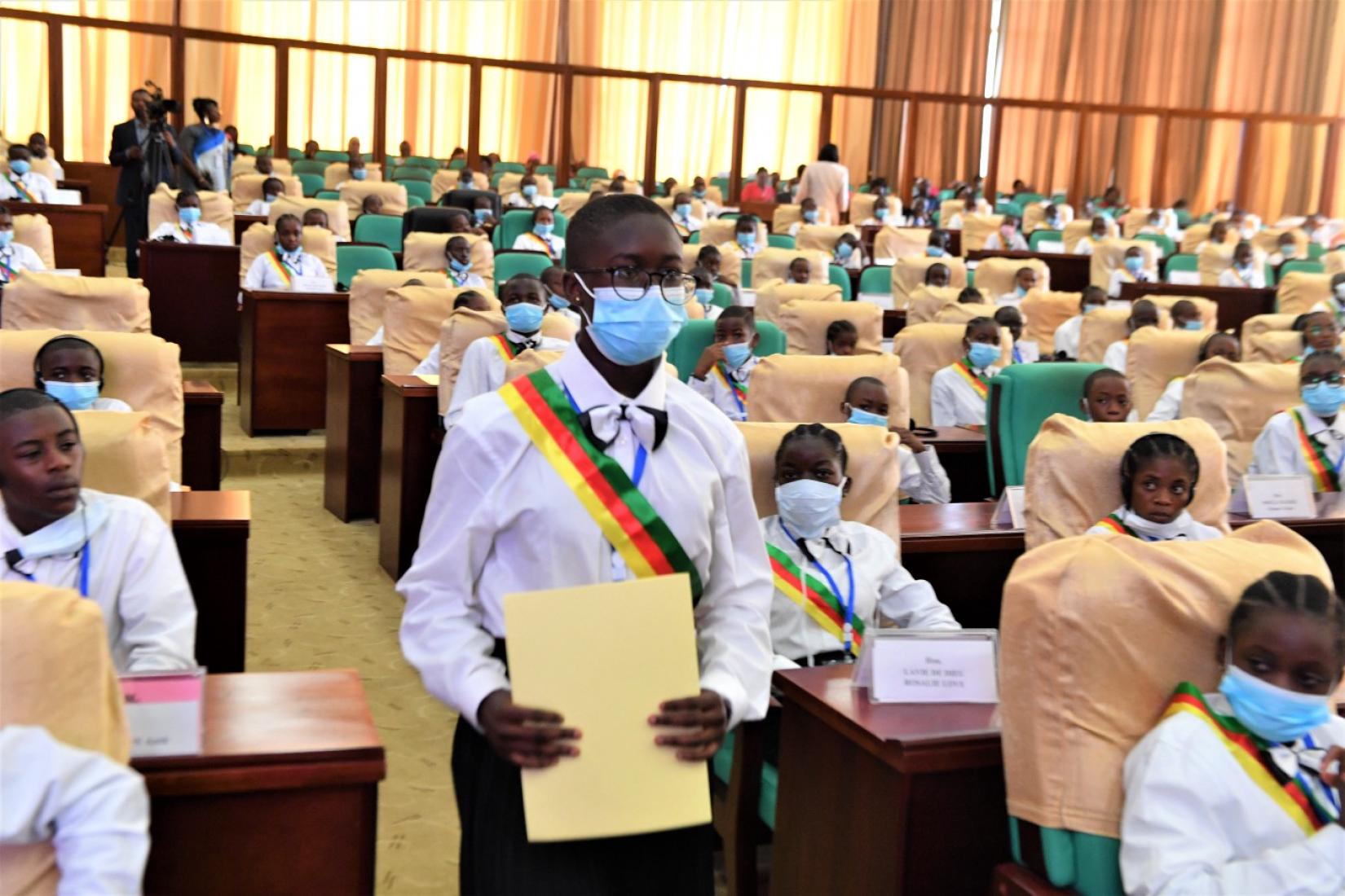 Député junior au Parlement des Enfants au Cameroun tenue 26 juin 2022