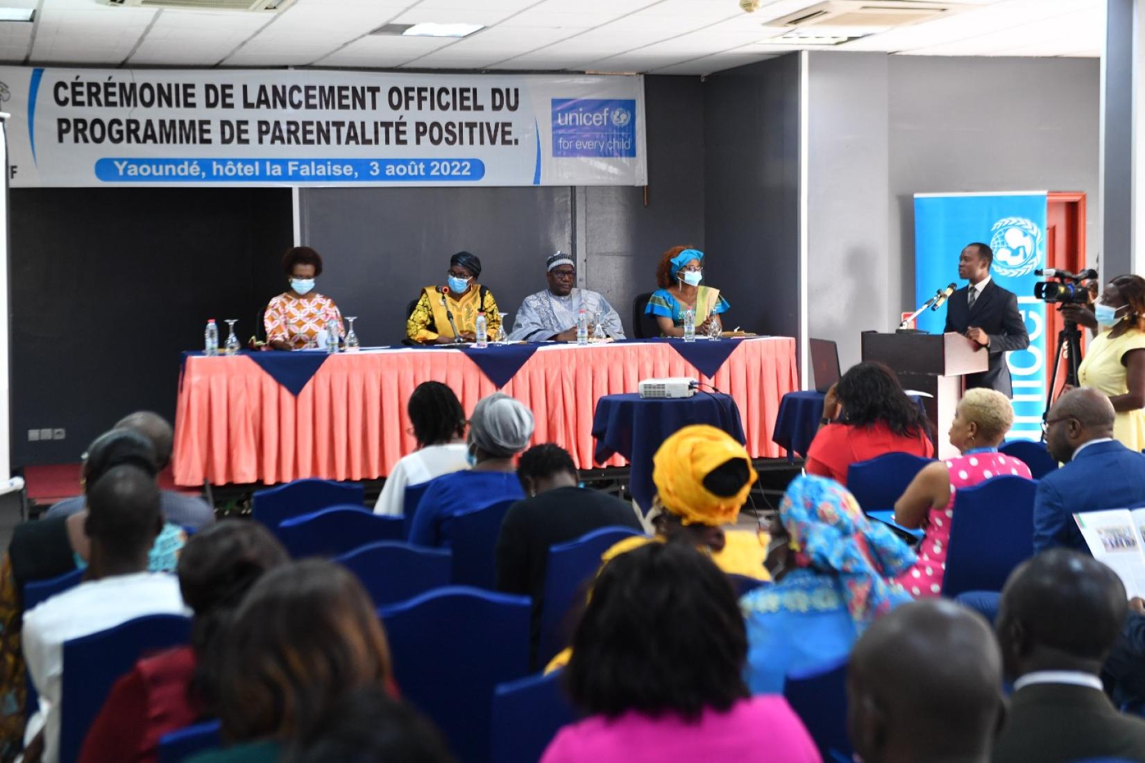 cérémonie de lancement officielle  du programme de parentalité positive