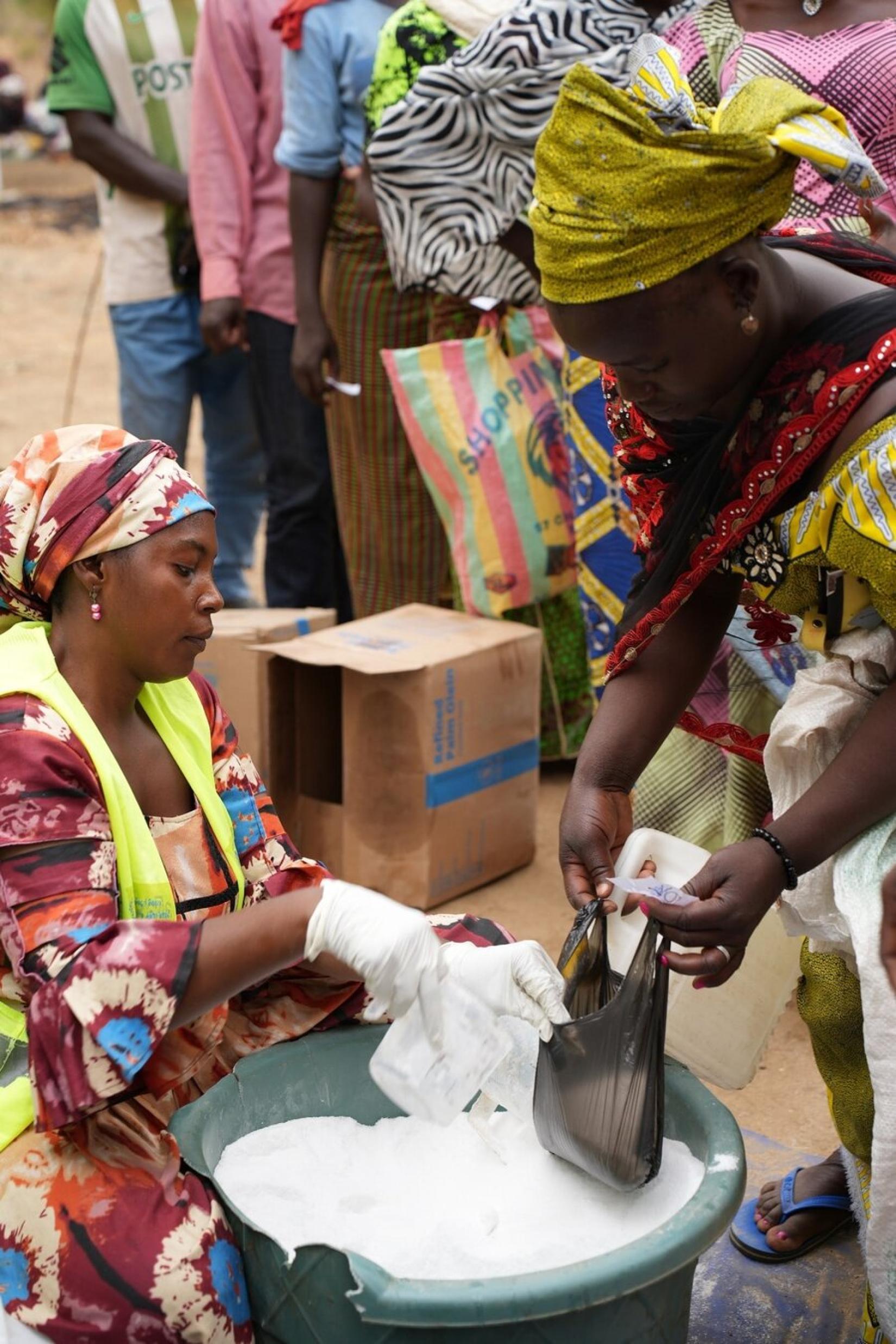 WFP Cameroon provide families with rice, salt and beans rations